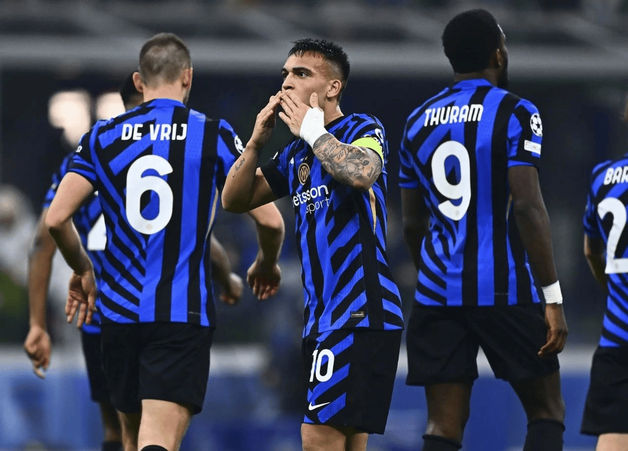 包含太狠了！转会期国际米兰备战中超冲刺阶段上海久事调整名单以备足总杯，国际比赛日布鲁克林篮网备战中超的词条