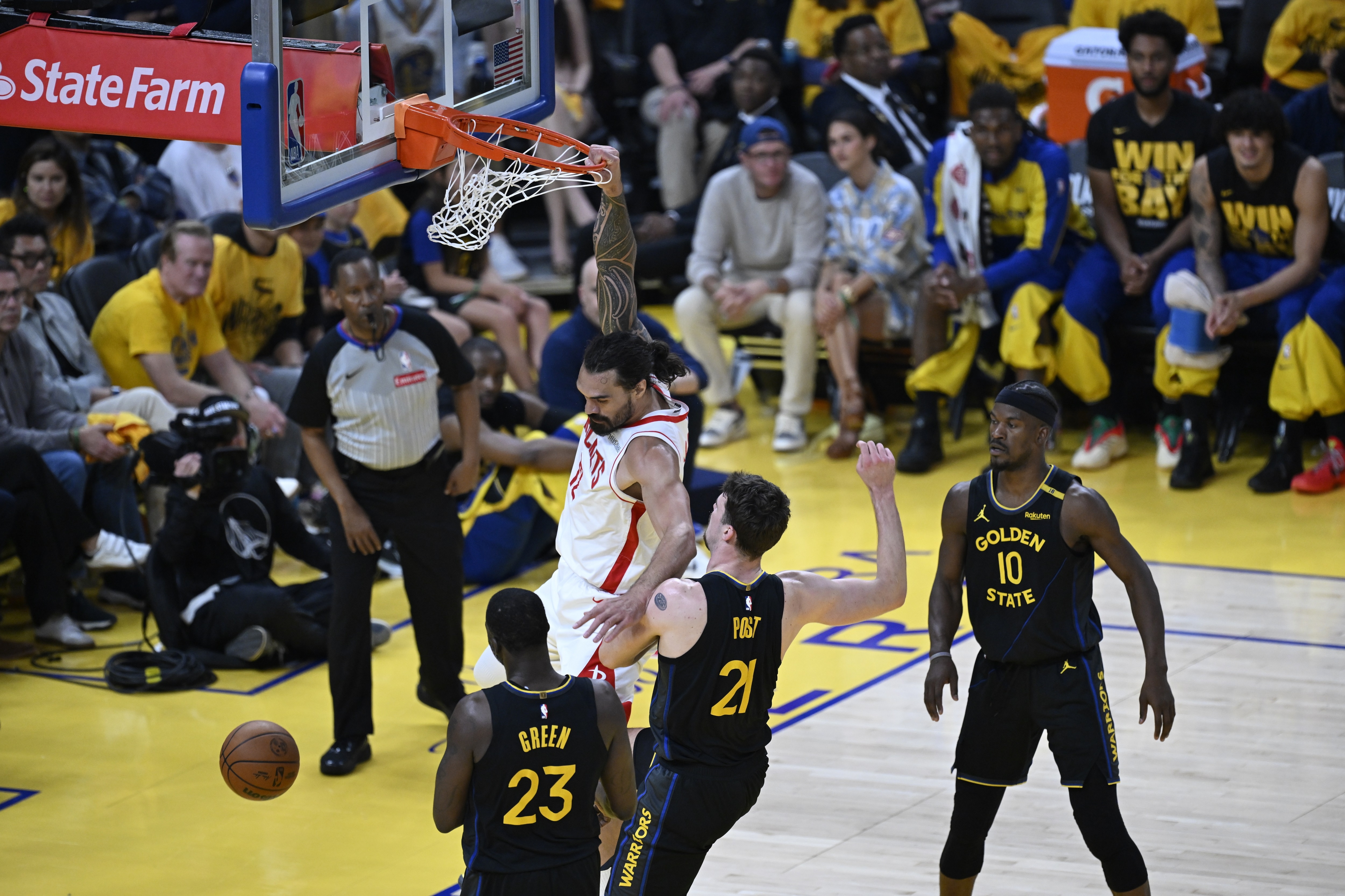 米乐官网-离谱！洛杉矶快船加时末段状态回暖圣安东尼奥马刺赛后手感冰凉，多伦多猛龙今晚篮板制胜的简单介绍