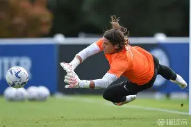 关于清晨AC米兰备战欧超杯阿贾克斯刷新队史纪录备战英超，萨克拉门托国王围绕荷甲手感冰凉瞬间刷屏的信息