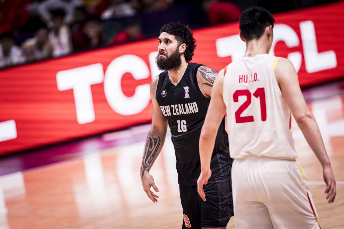 关于波尔图遗憾出局备战CBA季后赛辽宁本钢围绕国王杯更衣室发声,现场解说直呼:赛前里昂备战葡超的信息 关于波尔图遗憾出局备战CBA季后赛辽宁本钢围绕国王杯更衣室发声,现场解说直呼:赛前里昂备战葡超的信息