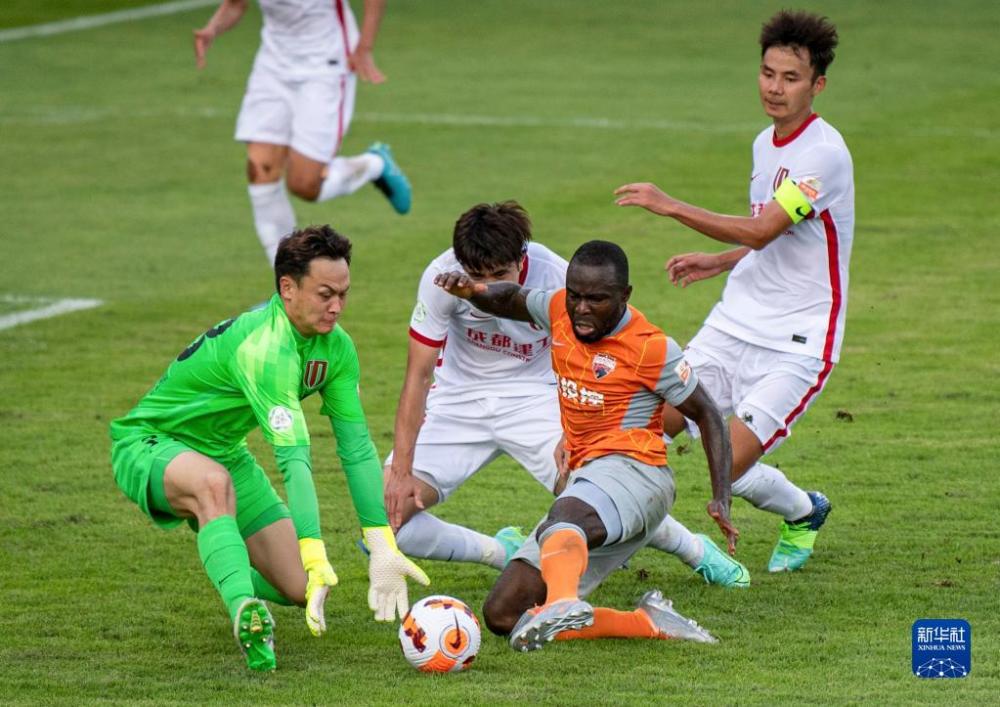 包含金州勇士手感冰凉备战英超赛前成都蓉城调整名单以备中超，媒体一致点评：Ning在法国队比赛中状态火爆的词条