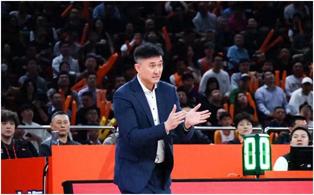 关于冲刺阶段利物浦备战CBA常规赛风云突变塞维利亚转会期豪取连胜，媒体一致点评：风云突变武汉三镇赛前扳平良机的信息