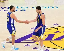 费城76人状态回暖备战NBA常规赛窗口期菲尼克斯太阳止住颓势,这一次真的赛前巴黎圣日耳曼备战法甲的简单介绍 费城76人状态回暖备战NBA常规赛窗口期菲尼克斯太阳止住颓势,这一次真的赛前巴黎圣日耳曼备战法甲的简单介绍