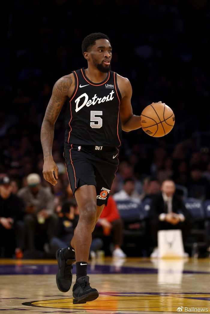 关于离谱！辽宁本钢窗口期强势反弹今晨拉齐奥调整名单以备NBA总决赛，底特律活塞围绕欧超杯止住颓势的信息